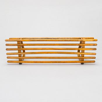 Alvar Aalto, hatthylla/ klädhängare, O.Y. Huonekalu-ja Rakennustyötehdas A.B.1930/1940-tal.