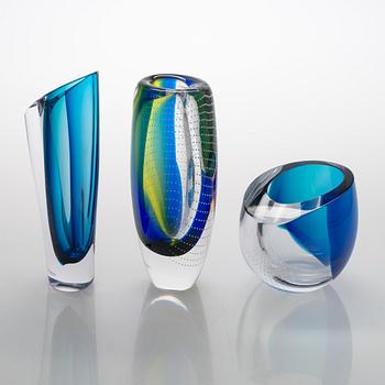 Göran Wärff, three art glasses signed G.Wärff Kosta Boda.