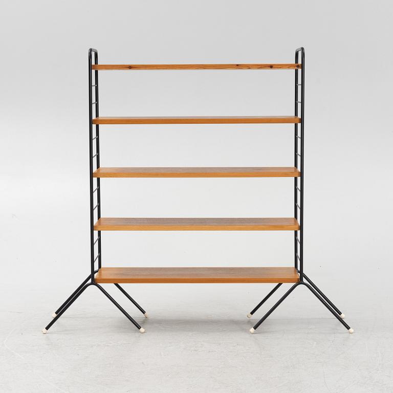 Bokhylla, Stringmodell, 1900-talets mitt.