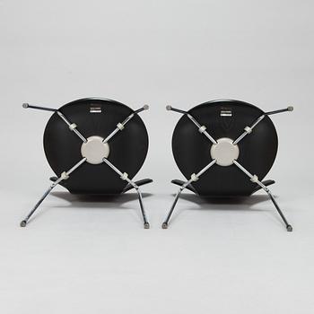 Arne Jacobsen, tuoleja, 5 kpl, "Sjuan", Fritz Hansen, Tanska.