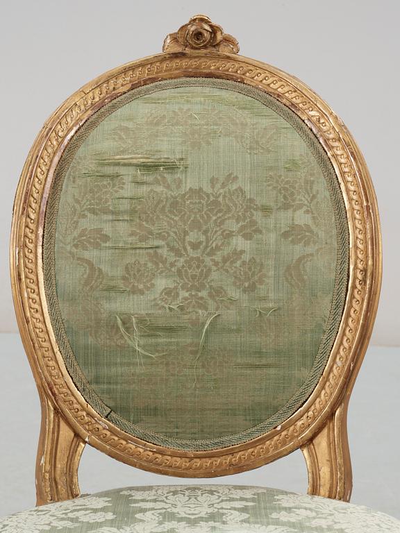 STOLAR, tre stycken, tillskrivna Johan Lindgren (mästare i Stockholm 1770-1800). Gustavianska.