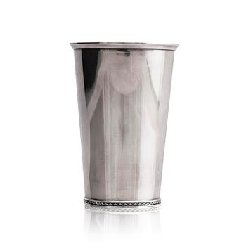 364. A sterling silver beaker, mark of Tore Eldh, Ceson, Gothenburg, Sweden 1972.