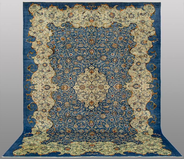 A so called Royal Keshan carpet, ca 362 x 273 cm.
