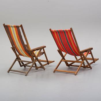 TWO DECK CHAIRS, second half of the 20th century.