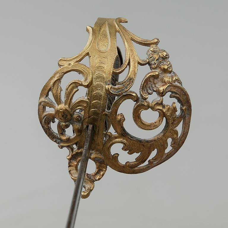 BARNSABEL, 1800-tal.
