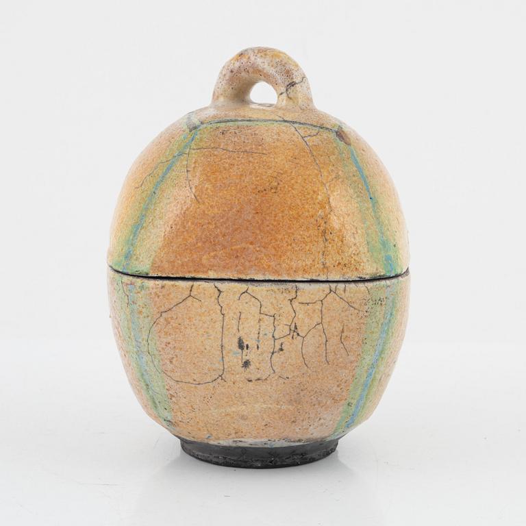 Ulf Johansson, lidded box, raku, Sweden, circa 2000.