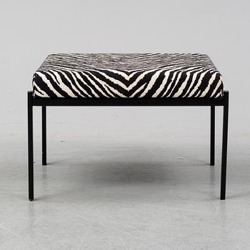 A 'Kiki' bench by Ilmari Tapiovaraa for Artek, designed 1960.