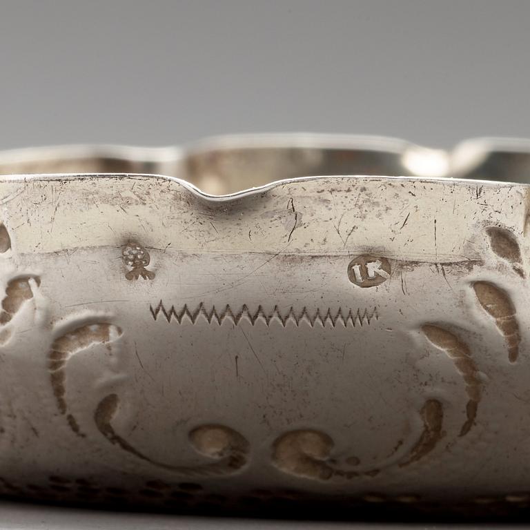 A German 17th centuryparcel-gilt silver sweet meat dish, mark of Johannes Kilian possibly, Augsburg 1685-1687.