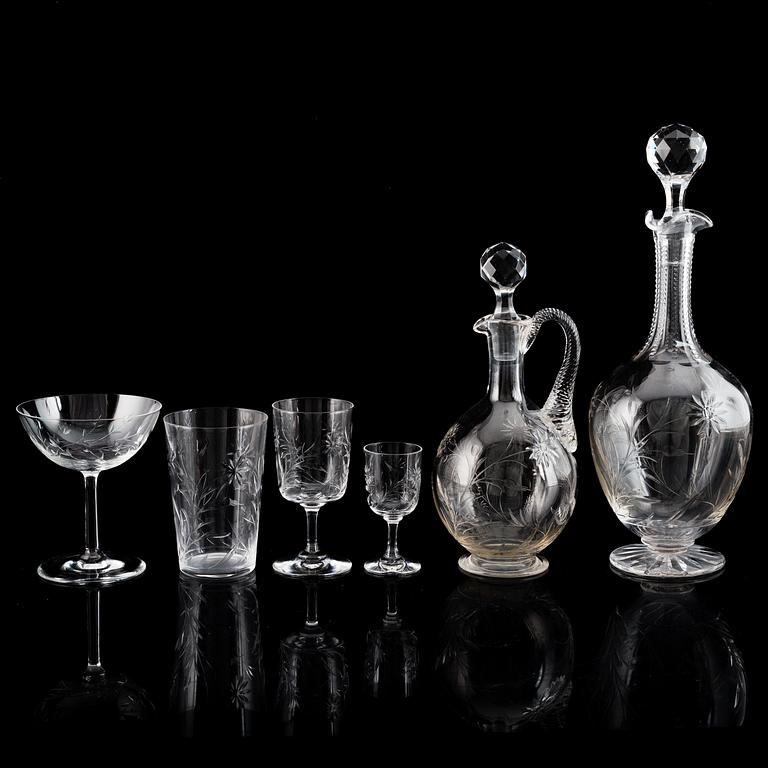 A cut glass service, 20th Century.  (62 pieces).