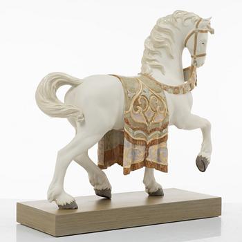 Alfredo Llorens, figurine, "Regal steed", Lladró, Spain.