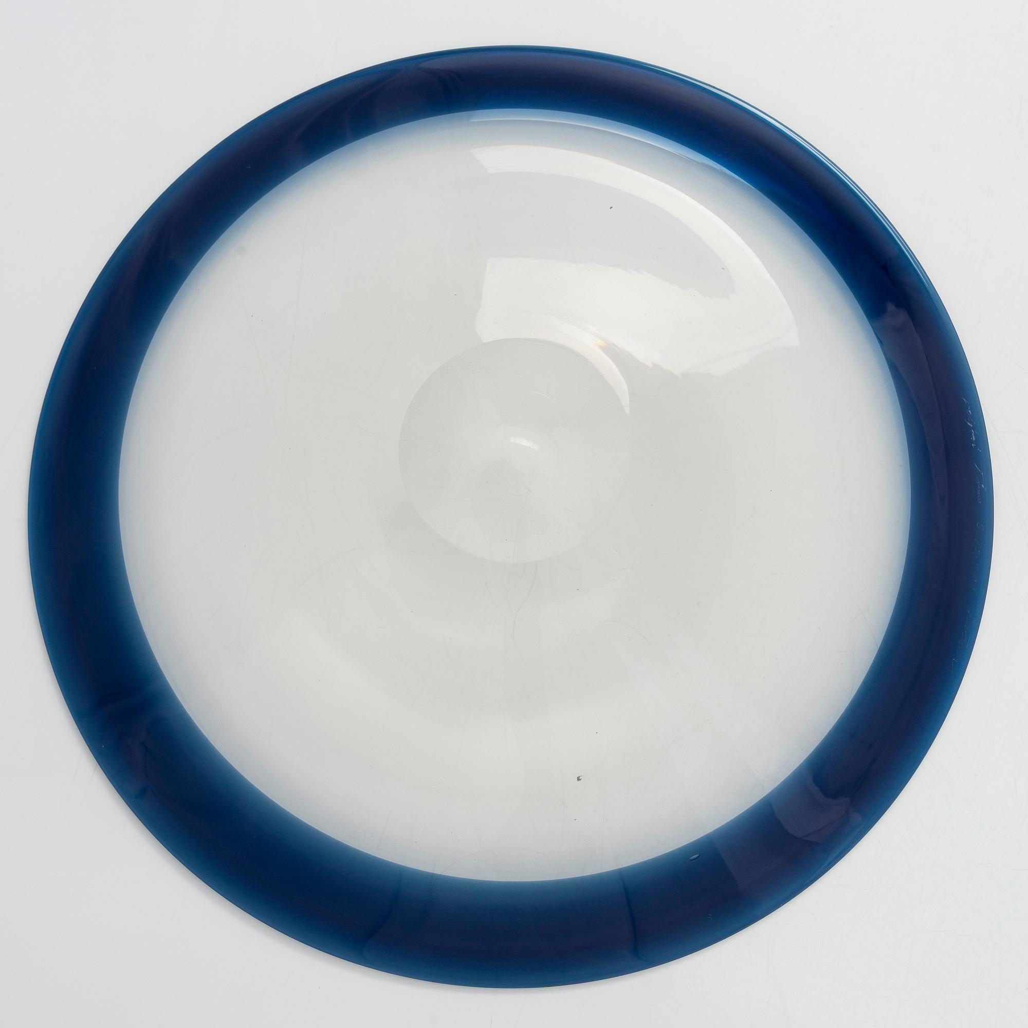 Timo Sarpaneva, a bowl signed Timo Sarpaneva iittala -60.