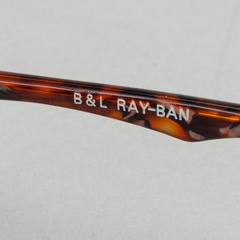 RAY-BAN, two sunglasses.