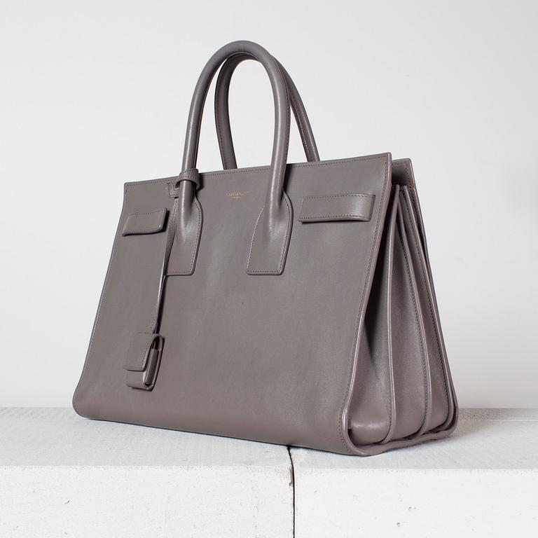 VÄSKA, "Sac du jour", SAINT LAURENT.