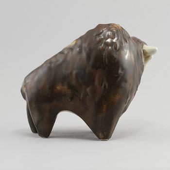 FIGURIN, stengods,Taisto Kaasinen, Arabia, monogramsignerad, 1900-talets andra hälft.