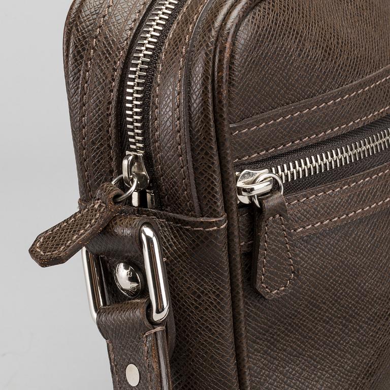 LOUIS VUITTON, väska.