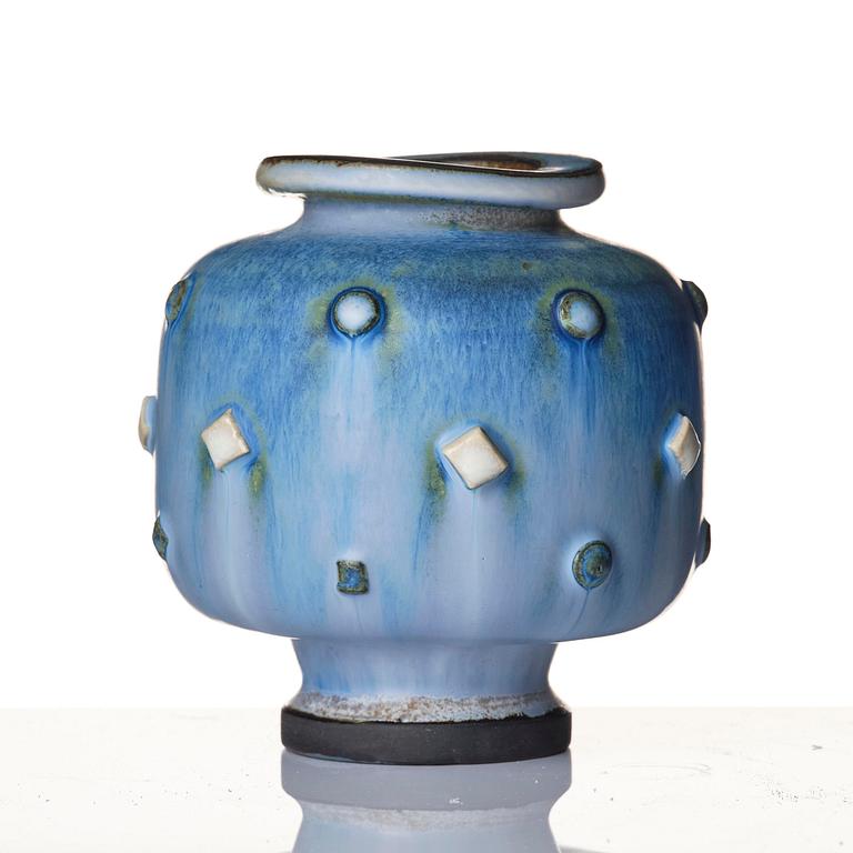 Wilhelm Kåge, a set of two stoneware vases, Gustavsberg Studio 1940s.