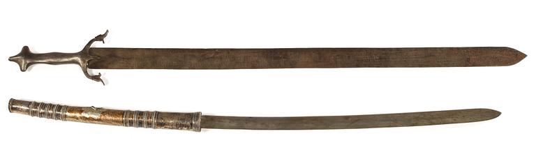 SVÄRD, 2 st, orientaliska, 1800/1900-tal.