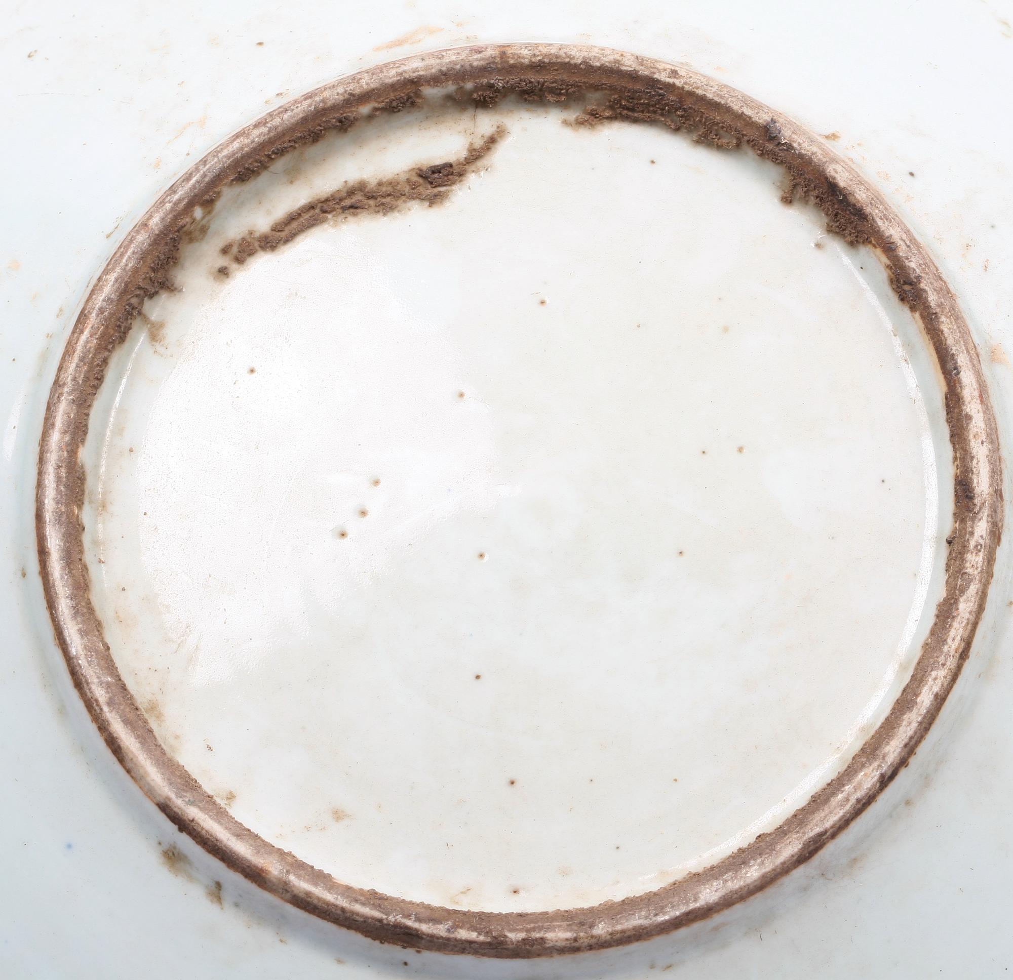 FAT, 2 st snarlika, porslin, Kina, 1900-tal.