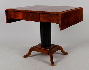 KLAFFBORD, Karl Johan, 1800-talets mitt.