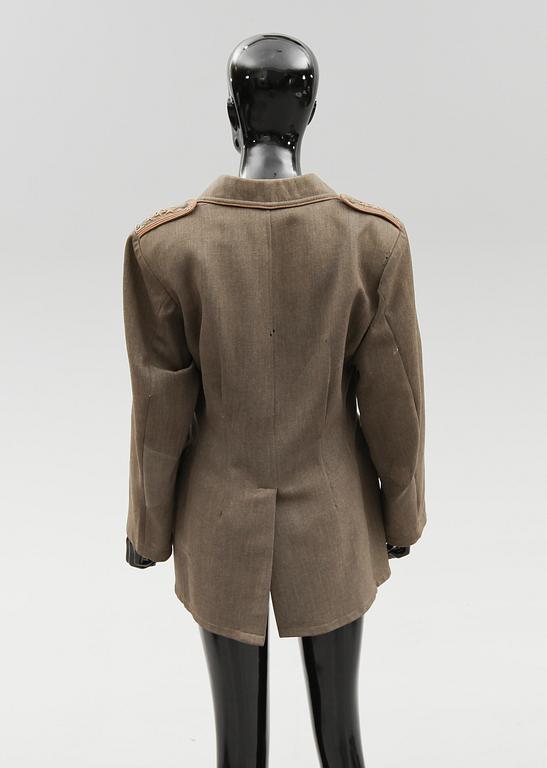 UNIFORMSJACKOR, 2 st, Sverige, artilleriregemente, 1948.