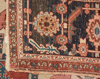 ANTIQUE HERIZ. 545,5 x 388,5 cm.
