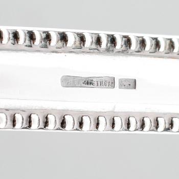 VINHÅLLARE, 1 par, nysilver, sannolikt 1900-talets första hälft.