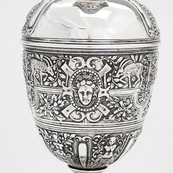 Vinkanna, sterling silver, London 1885, av Robert Roskell, Alan Roskell & John Mortimer Hunt.