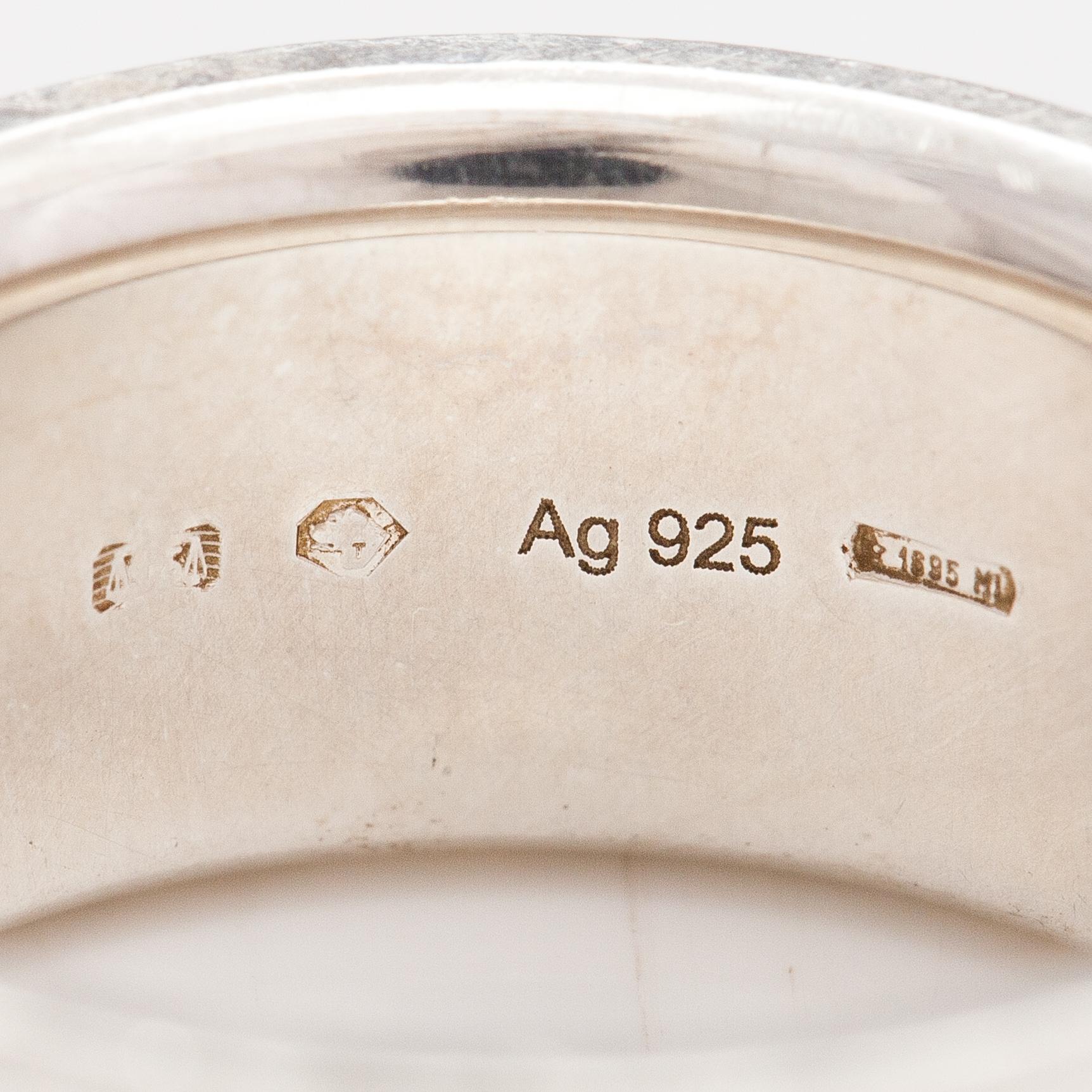 Gucci, A pair of earrings, bracelet, ring and necklace made of sterling silver. Marked Gucci, Made in Italy.