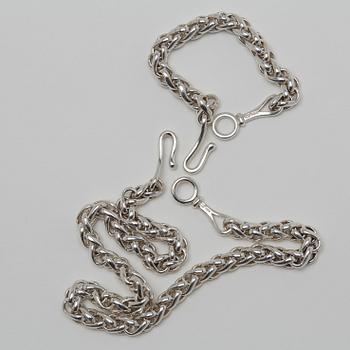 Vivianna Torun Bülow-Hübe, a sterling necklace and bracelet, by Georg Jensen, Copenhagen post 1945,