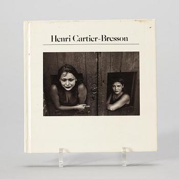 Photo books, 8, French photographers e.a Cartier-Bresson, Brassai and Lartigue.
