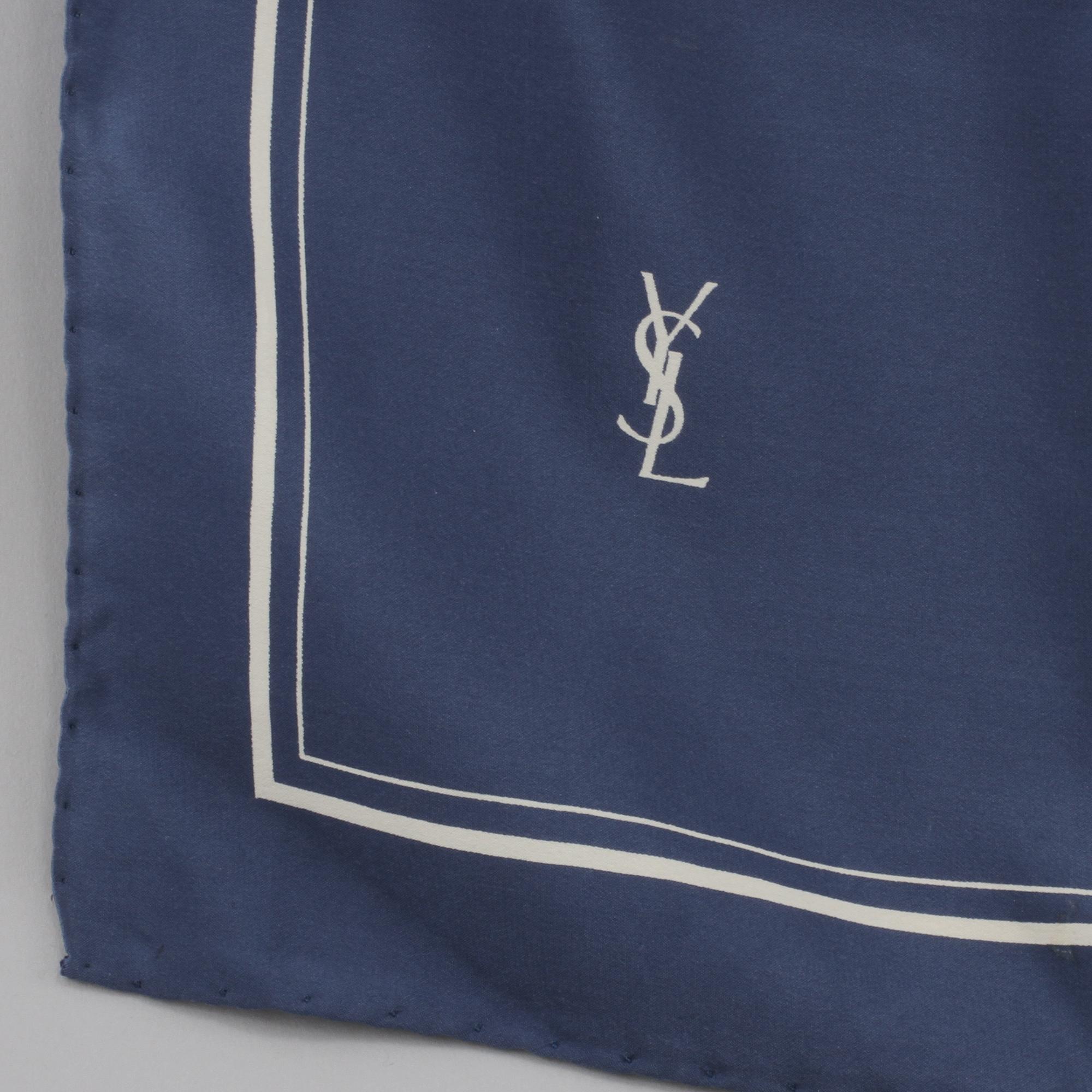 Scarf, Yves Saint Laurent.