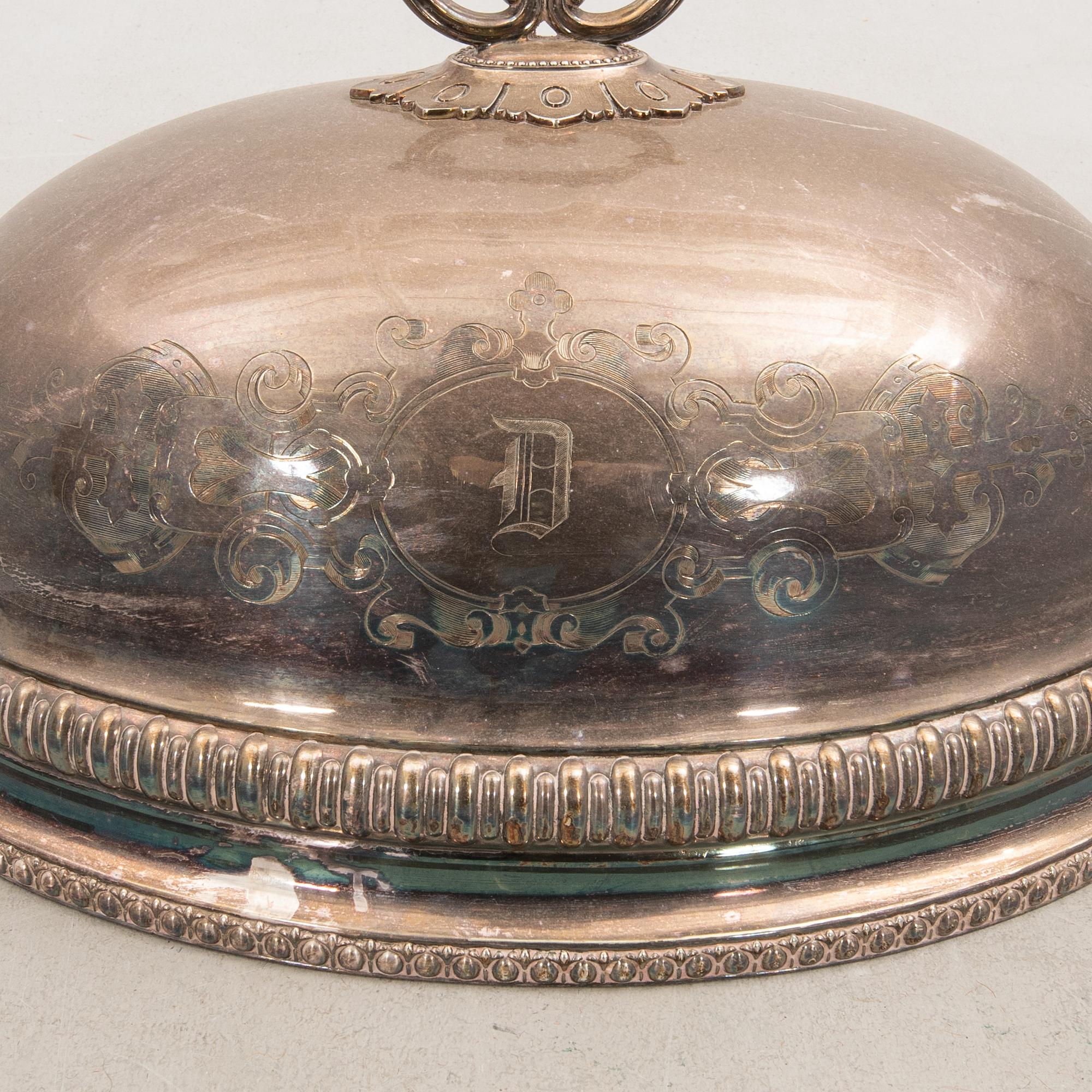 Cloche/Steak dome England early 20th century silver plate.