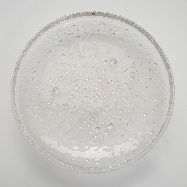 Tapio Wirkkala, tarjoiluvati, ”Ultima Thule”, Iittala. Sarja suunniteltu vuonna 1968.