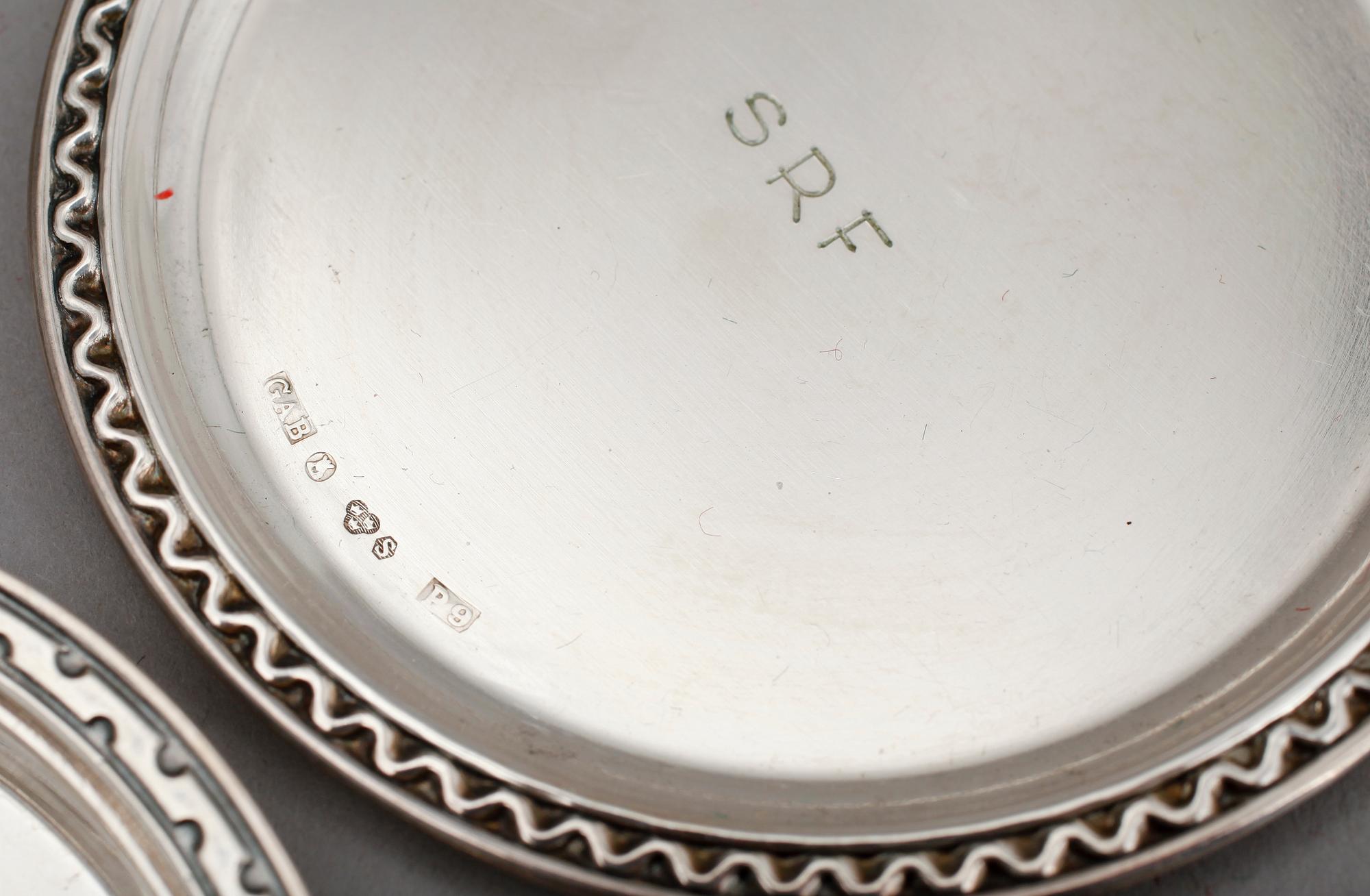 BESTICK OCH COASTERS, 16 delar, silver. Total vikt 277 gram.