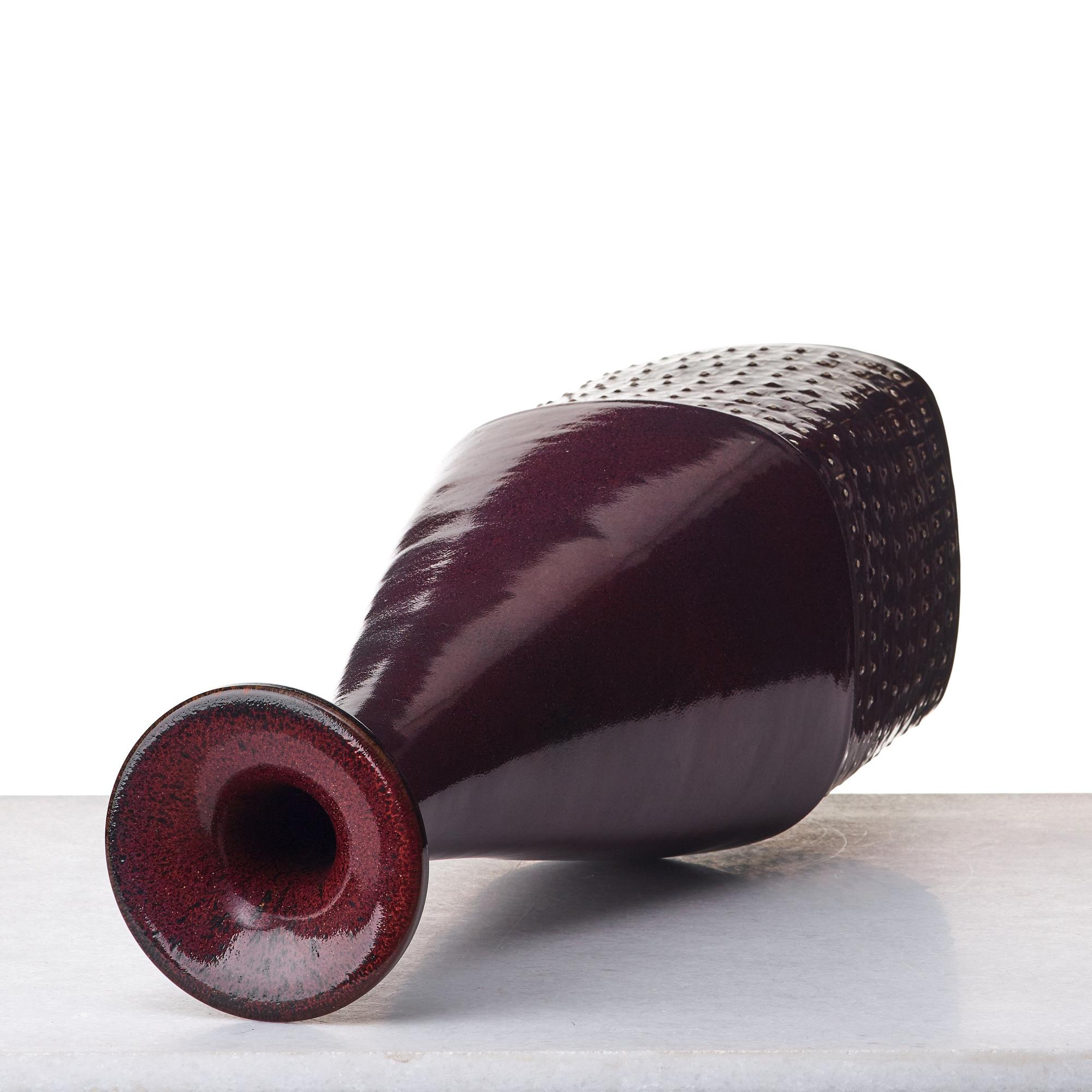 Stig Lindberg, a stoneware sang de boeuf glazed floor vase, Gustavsberg Studio, Sweden 1970.