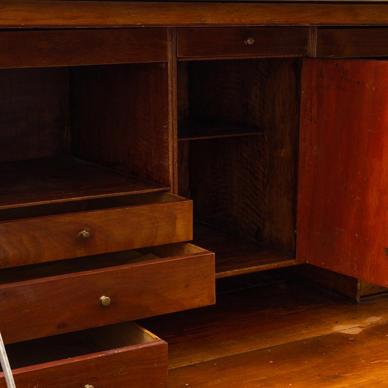 A circa 1800 late Gustavian secretaire.