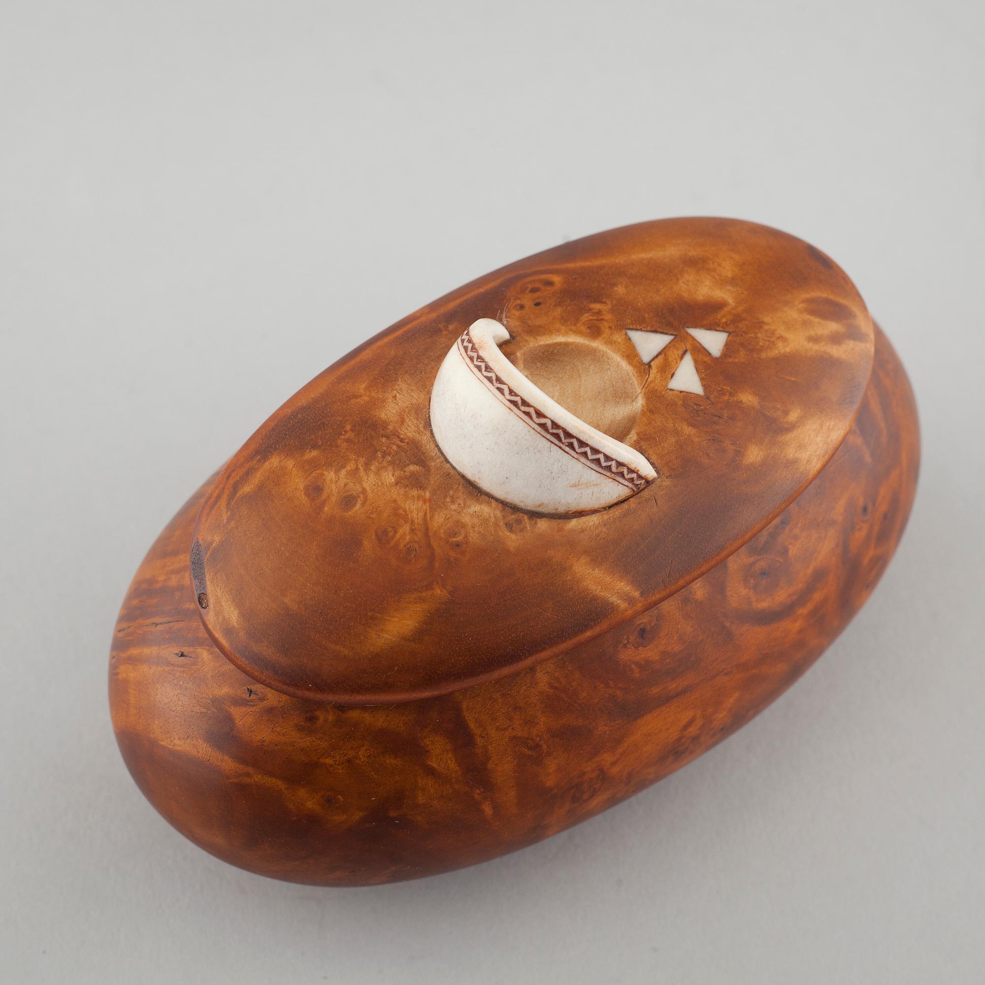 A box made by Isak-Marri Juuso, signed.