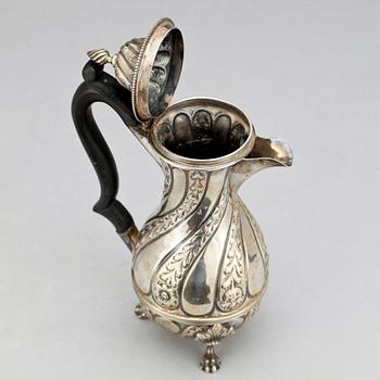 Kaffekanna, silver, rokokostil, Birmingham, England, 1892. Totalvikt ca 280 gram.