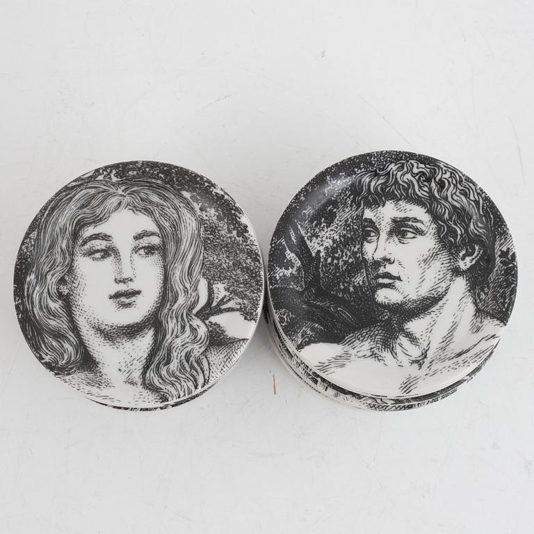 Piero Fornasetti, glasunderlägg, 16 st, "Adamo ed Eva", flintgods, Milano, Italien.
