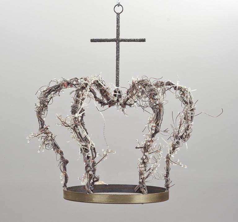 TAKKRONA, smide, modern tillverkning.