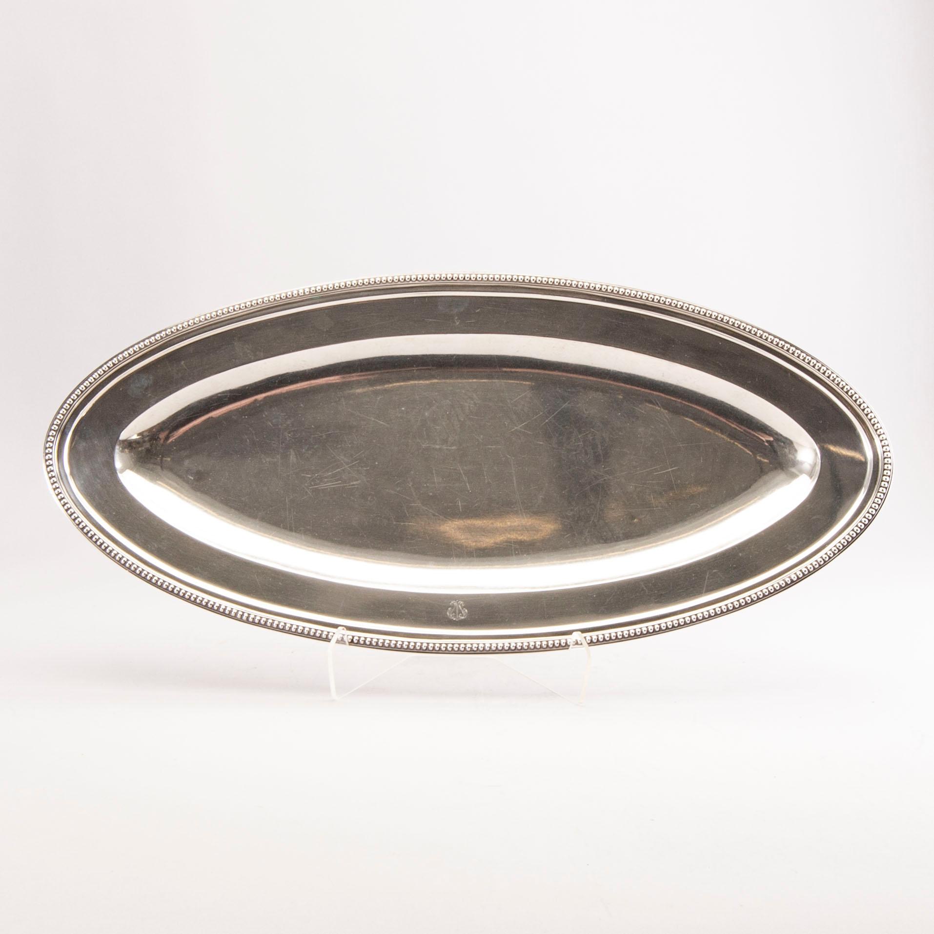 Vilhelm Christesen, serveringsfat silver Köpenhamn 1900.