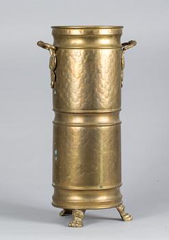 PARAPLYSTÄLL, mässing, 1900-talets första hälft.