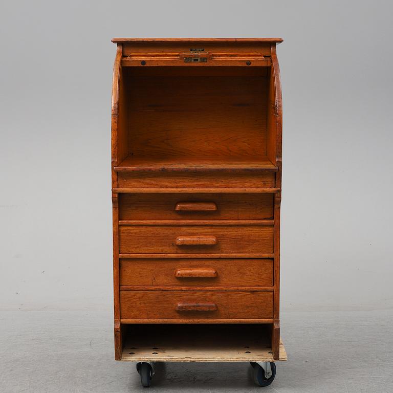 A cabinet from the forst half of the 20th century.