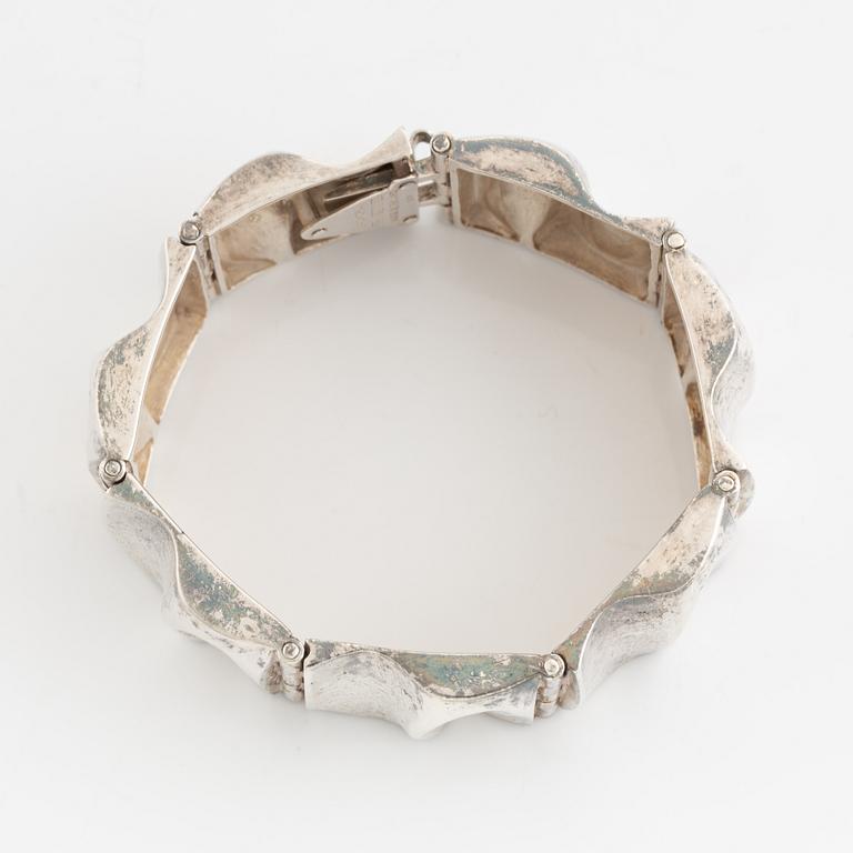 Matti Hyvärinen, armband, sterlingsilver, Sirokoru 1976.