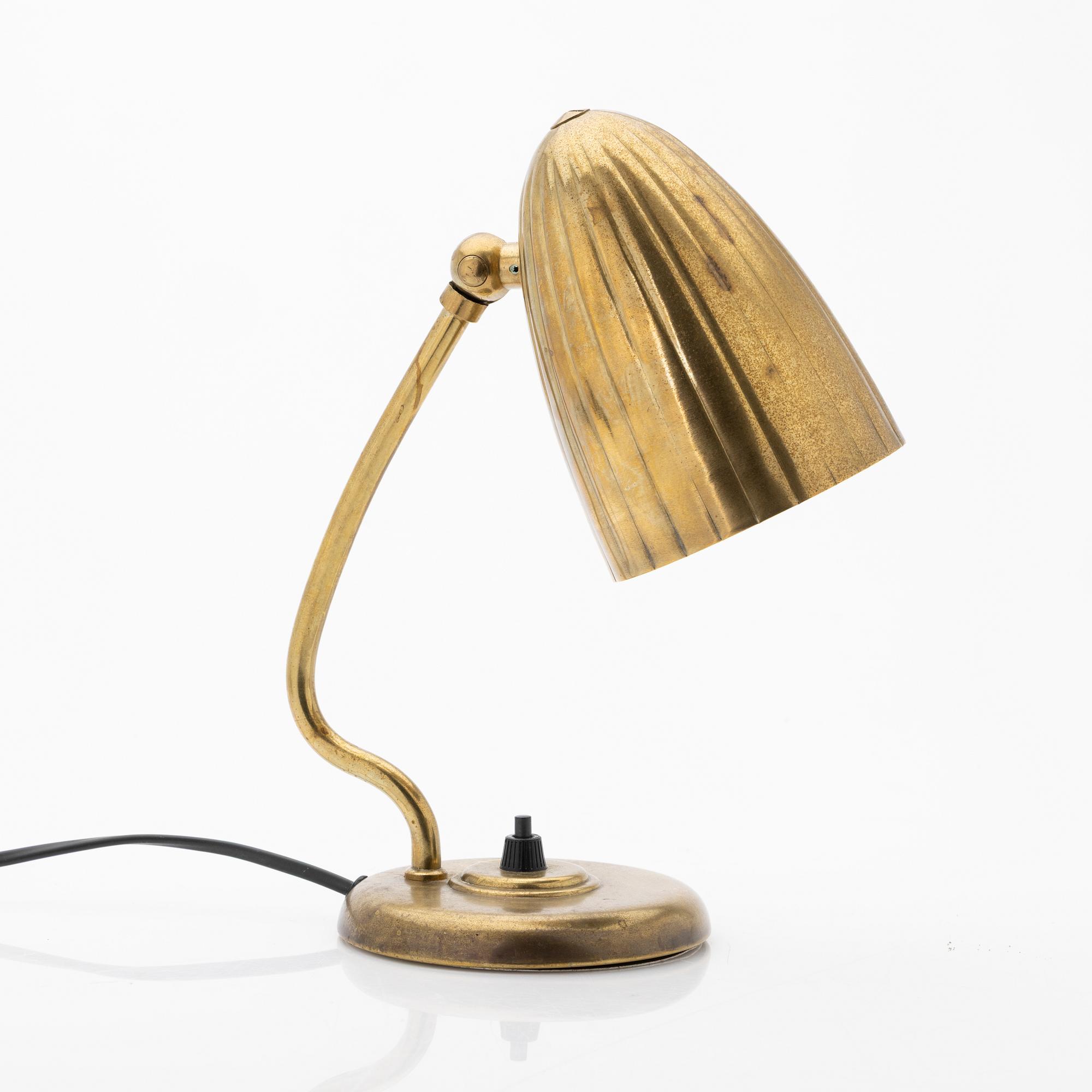 Harald Notini, Table lamp, model “15470”, Arvid Böhlmarks Lampfabrik, Stockholm, 1940s.