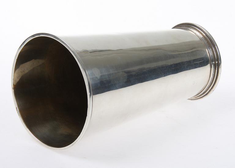 VAS, silver, Borgila, Stockholm, 1956. Tot. v. 489 g.