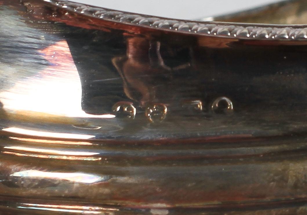 SKÅL SAMT GRÄDDKANNA, silver, London 1814 resp sent 1800-tal.