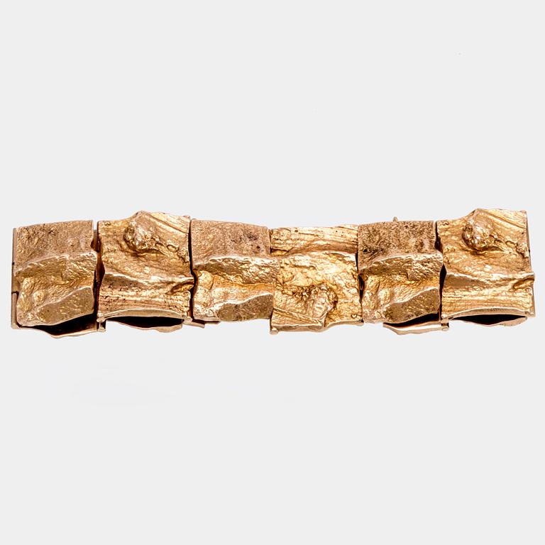 Björn Weckström, "Golden stream", a 14K gold bracelet. Lapponia 1978.