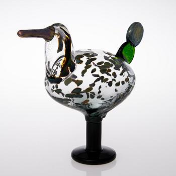 A glass bird, 'Kiikkuri', signed O. Toikka, Nuutajärvi. Mid 1990s.