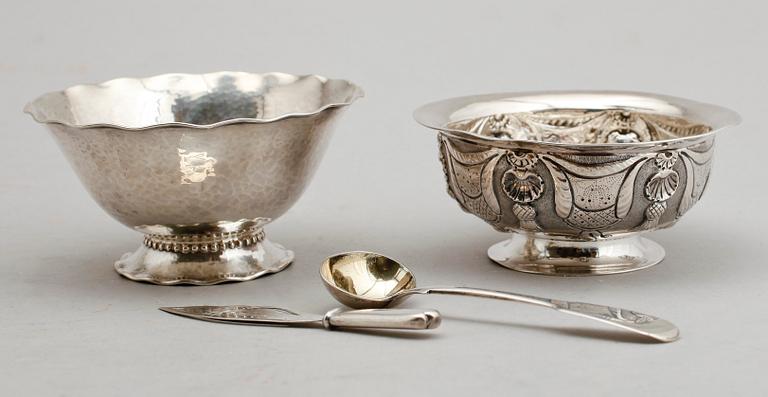 SILVERFÖREMÅL, 4 delar, 1800-/1900-tal. Vikt ca 170 g.